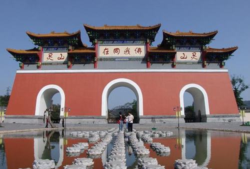 灵山寺风景区门票多少钱-罗山灵山寺风景区门票多少钱